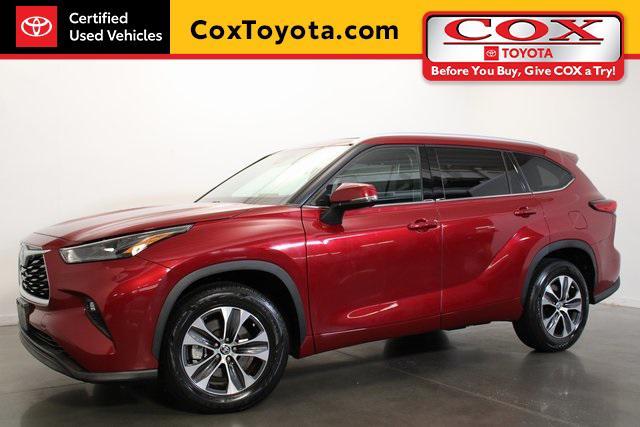 2022 toyota highlander xle