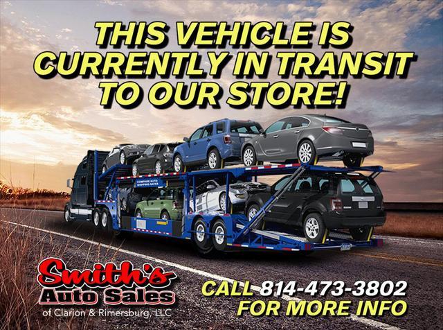 2010 chrysler town & country new lx