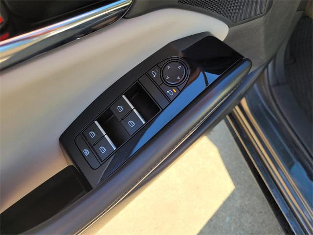 2024 mazda mazda3 fwd w/preferred package