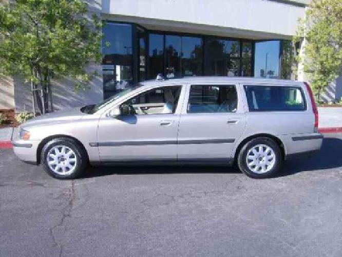 2003 volvo v70 2.4l w/ 3rd row seat!! in san rafael, ca