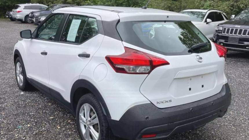 2020 nissan kicks s