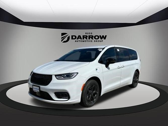 new 2024 chrysler pacifica hybrid s appearance pkg