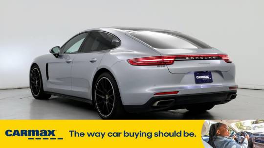 2020 Porsche Panamera