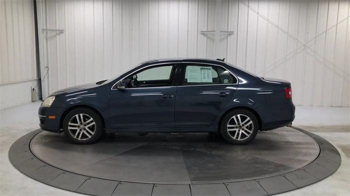 used 2005 volkswagen jetta 2.5 sedan w/ package 1 paris, ky 40361 for sale in clintonville, kentucky