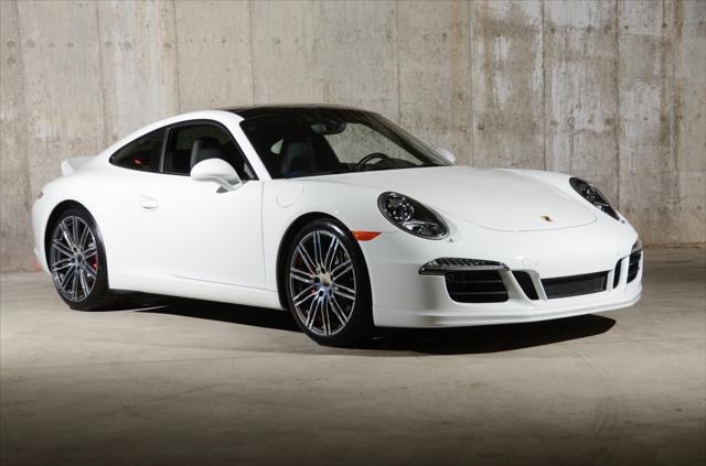 2015 porsche 911 carrera s