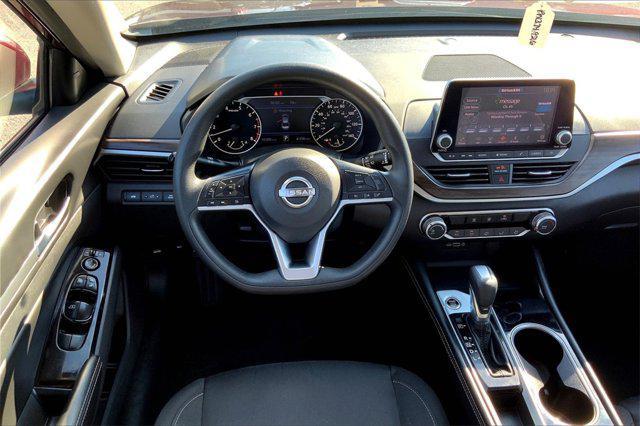 2023 nissan altima 2.5 sv