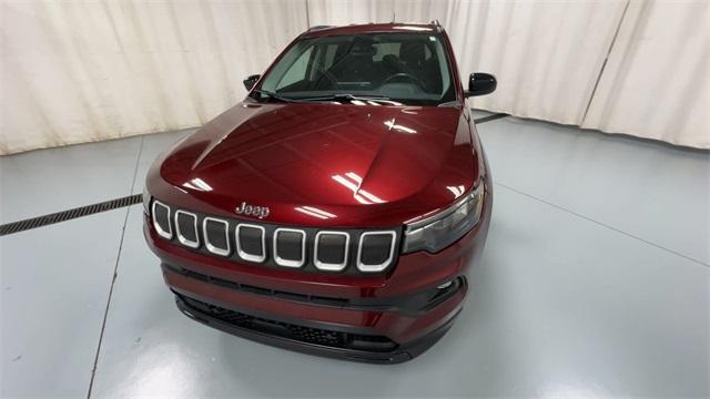 2022 jeep compass latitude lux