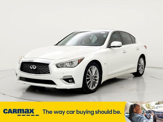 2018 infiniti q50 luxe