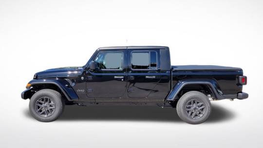 2024 Jeep Gladiator