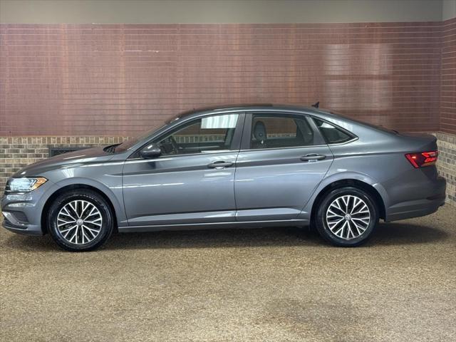 2019 volkswagen jetta 1.4t r-line