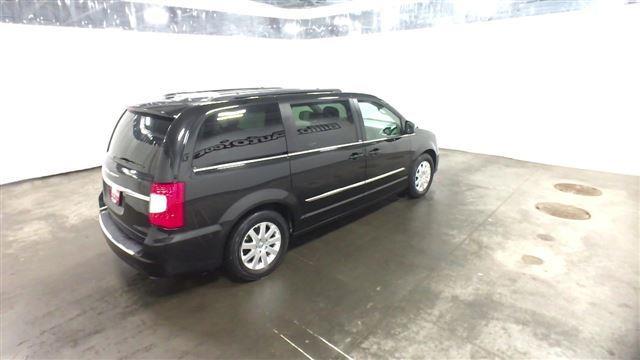 2014 chrysler town and country touring touring 4dr mini-van for sale in sioux falls, south dakota