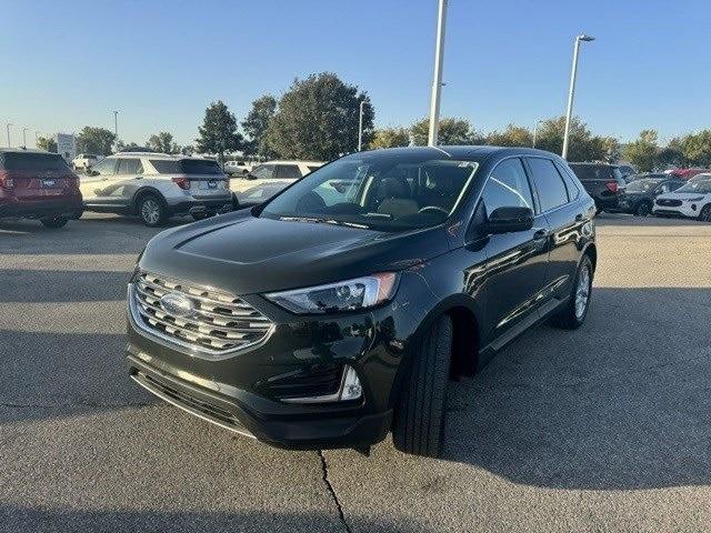 2022 ford edge sel