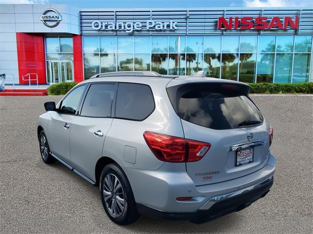 2019 nissan pathfinder sl