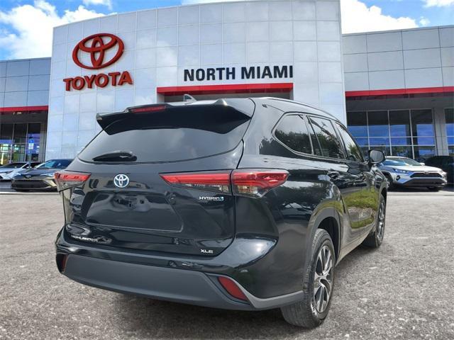 2020 toyota highlander hybrid xle
