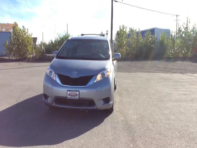 2011 toyota sienna le 7-passenger awd le 7-passenger 4dr mini-van for sale in anchorage, alaska