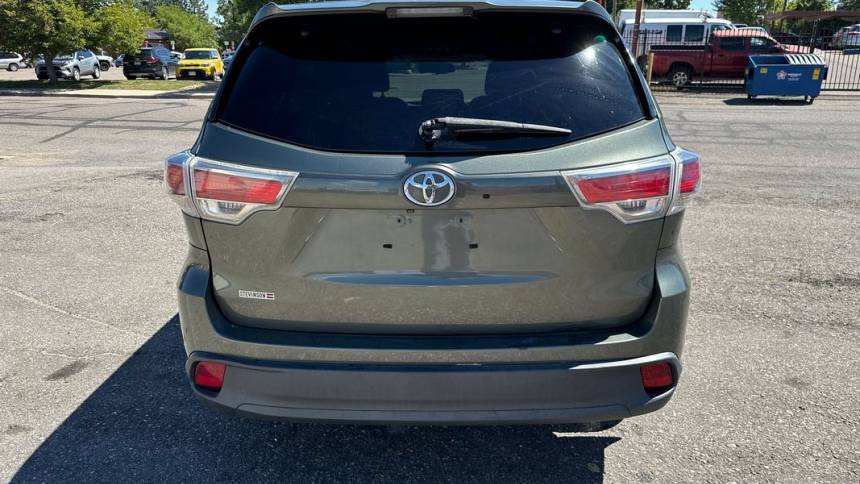 2014 toyota highlander le