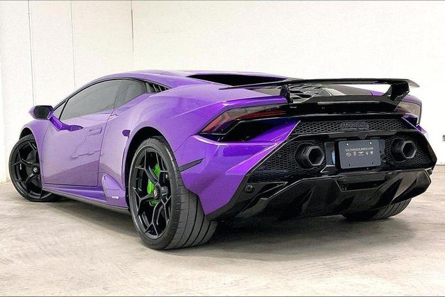 2023 lamborghini huracan tecnica base