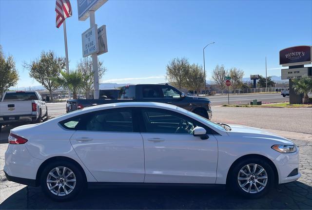 2015 ford fusion s