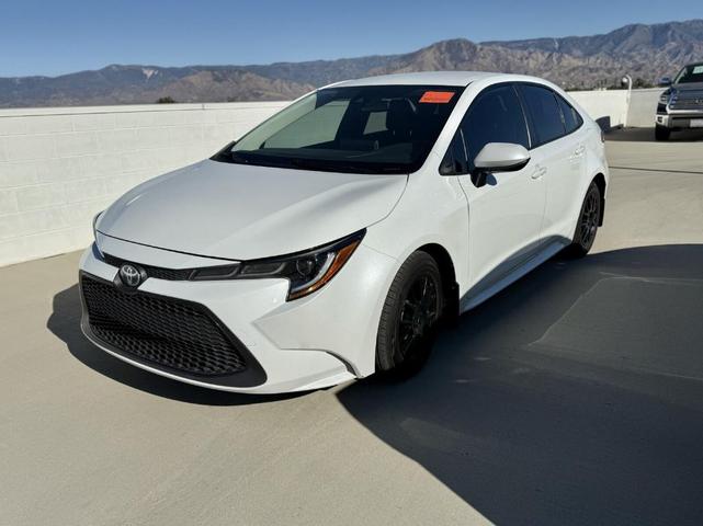 2022 toyota corolla hybrid le