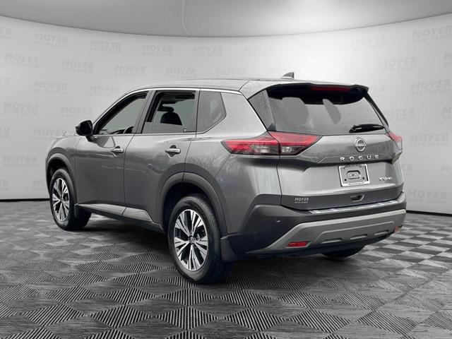 2022 nissan rogue sv