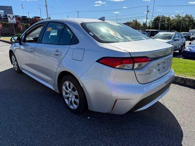 2021 toyota corolla le