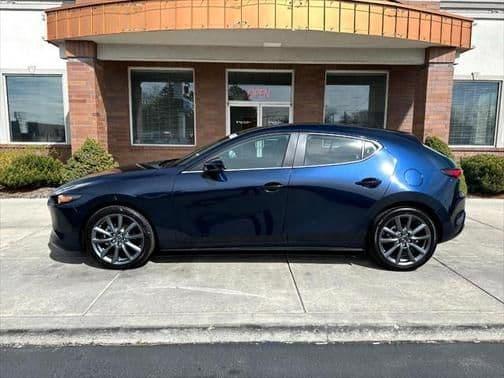 2022 mazda mazda3 fwd w/preferred package in roy, utah