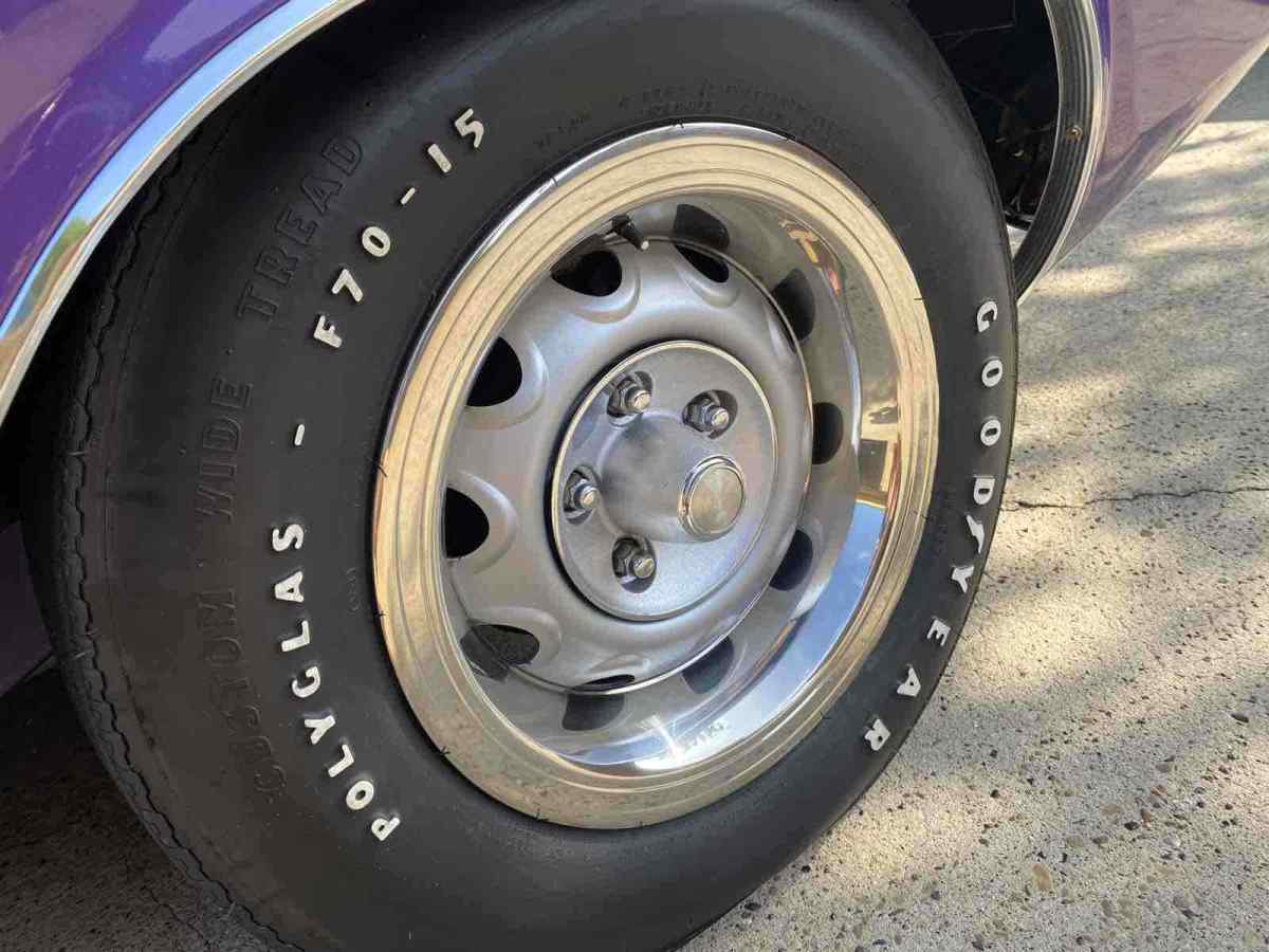 1970 dodge challenger sportscar purple rwd automatic r/t se
