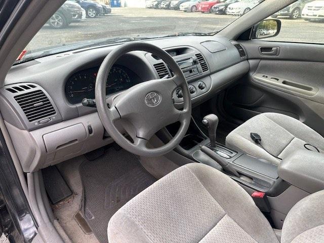 2003 toyota camry le