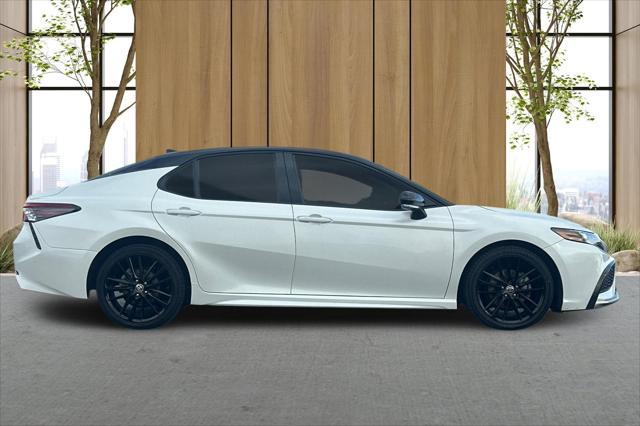 2022 toyota camry xse