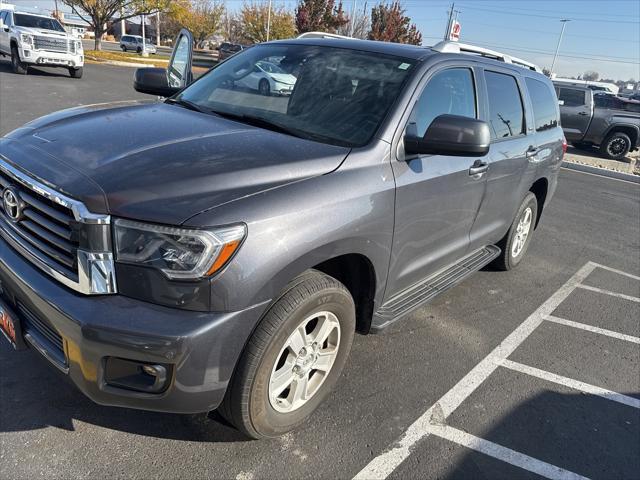 2018 toyota sequoia sr5