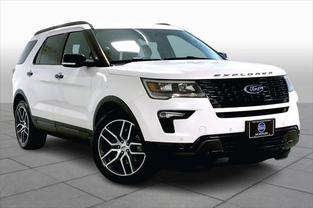 2018 ford explorer sport