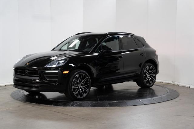 2024 porsche macan base