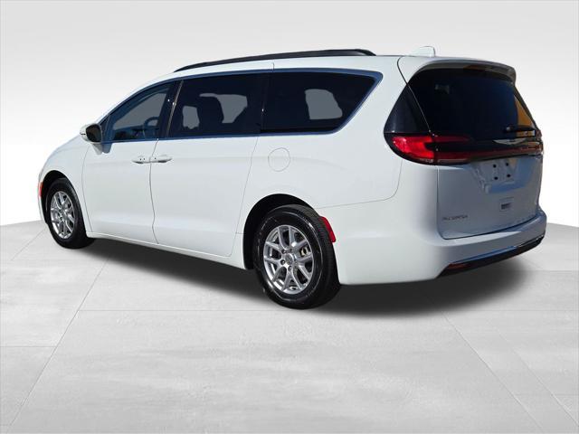 2022 chrysler pacifica touring l