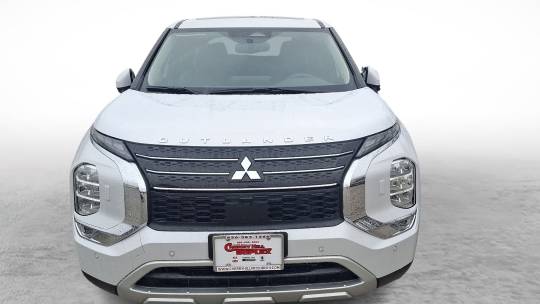 2024 Mitsubishi Outlander