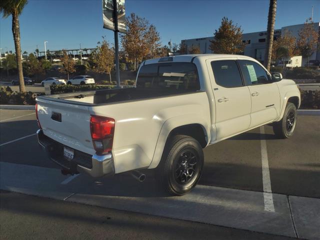 2022 toyota tacoma sr5