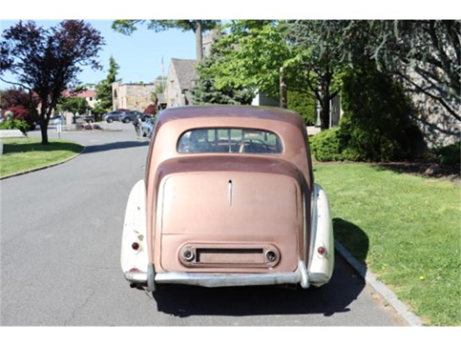 1949 bentley mark vi in astoria, new york