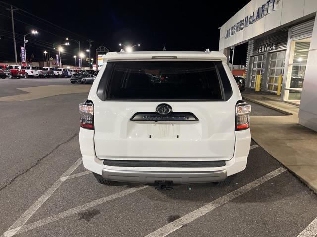 2024 toyota 4runner trd off road premium