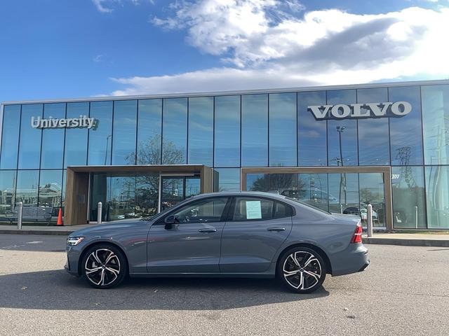 2024 volvo s60 b5 plus dark