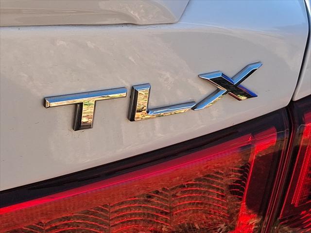 2019 acura tlx base