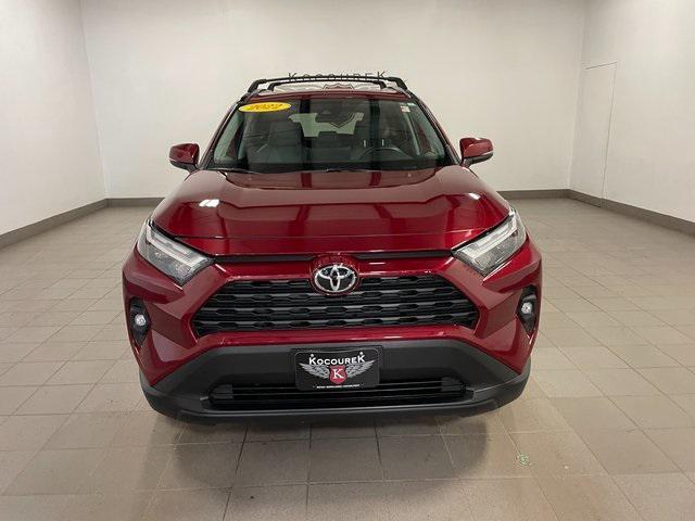 2022 toyota rav4 xle