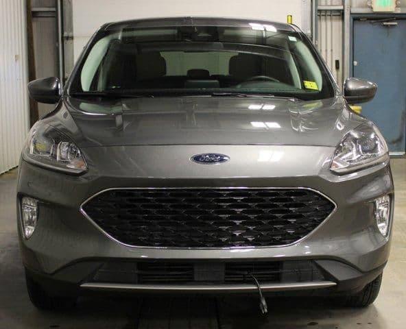 2022 ford escape sel in coldfoot, alaska