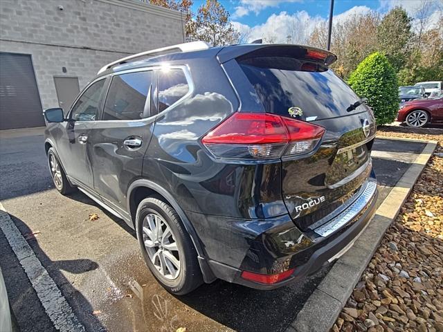 2018 nissan rogue sv