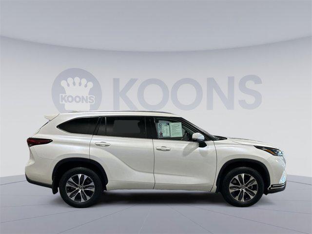 2021 toyota highlander xle