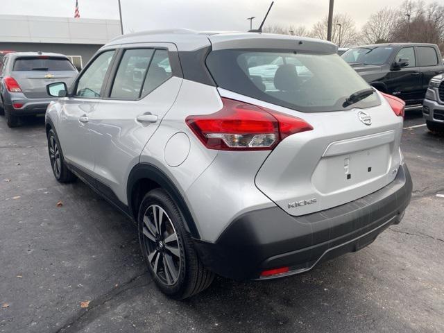 2019 nissan kicks sv
