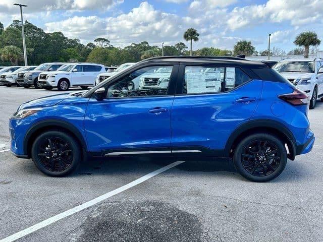 2024 nissan kicks sr in fort pierce, florida