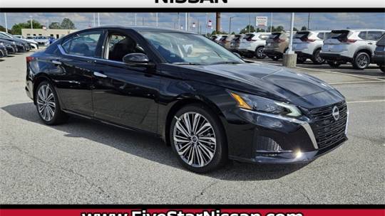 2025 Nissan Altima