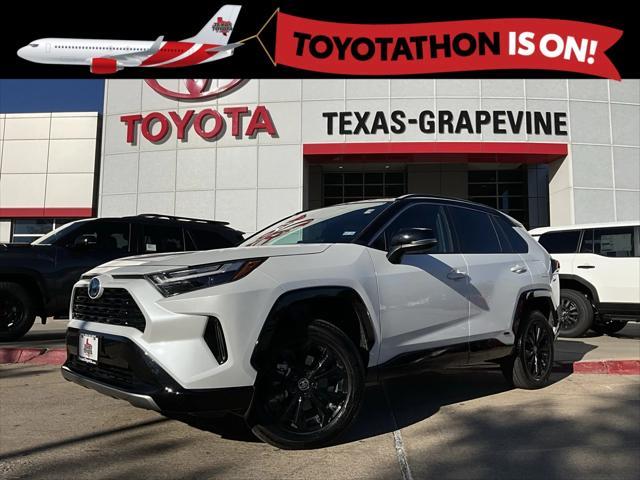 2024 toyota rav4 hybrid se