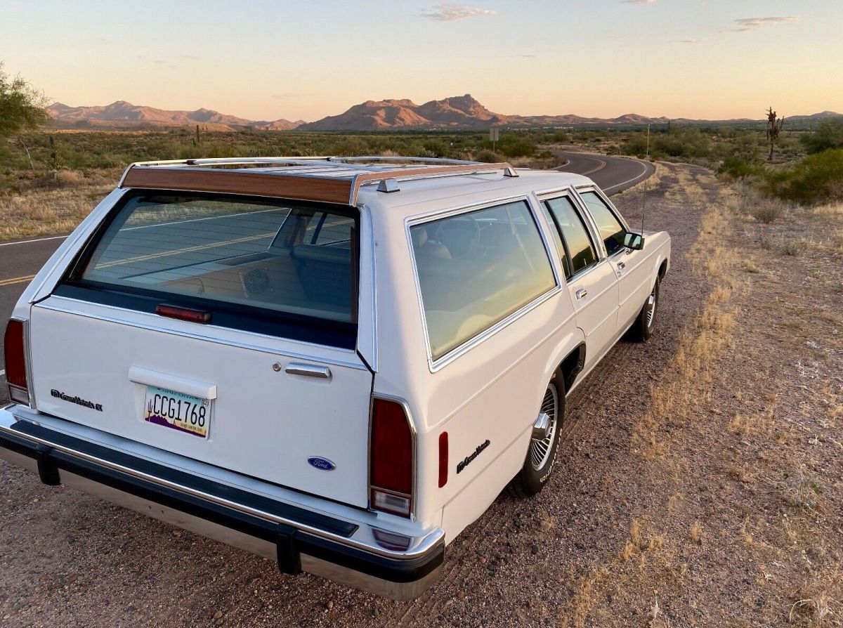 1991 ford ltd crown victoria lx station wagon - 42,000 original miles