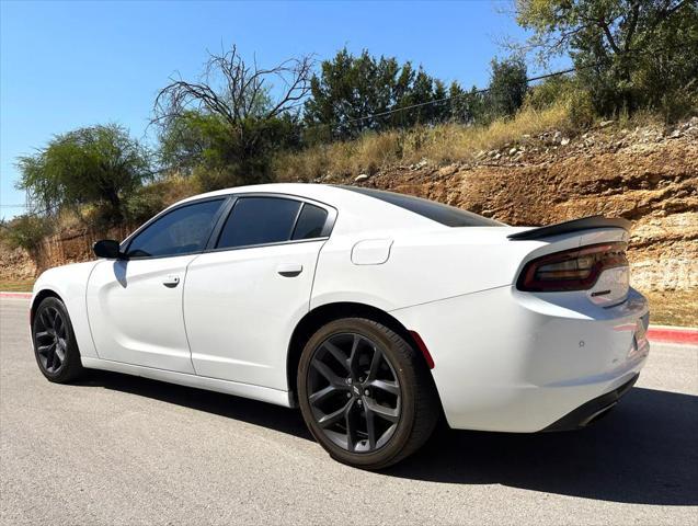 2020 dodge charger sxt