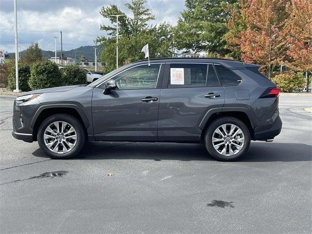 2023 toyota rav4 xle premium